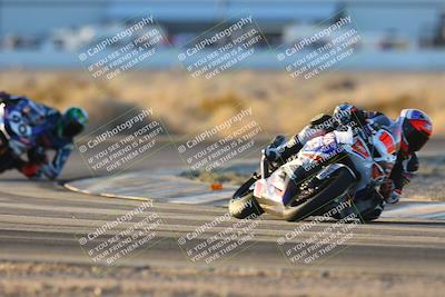 media/Nov-17-2024-CVMA (Sun) [[1fec520723]]/Race 18-Supersport Middleweight/